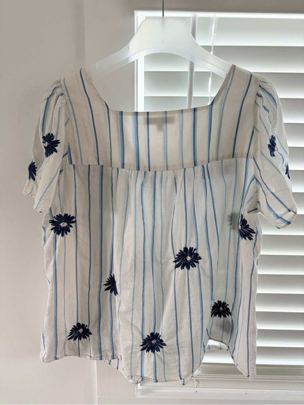 Madewell Floral Embroidered Stripe Top size M - Picture 7 of 7